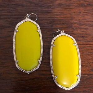 Kendra Scott Danielle Earring in Bright Yellow and Gold